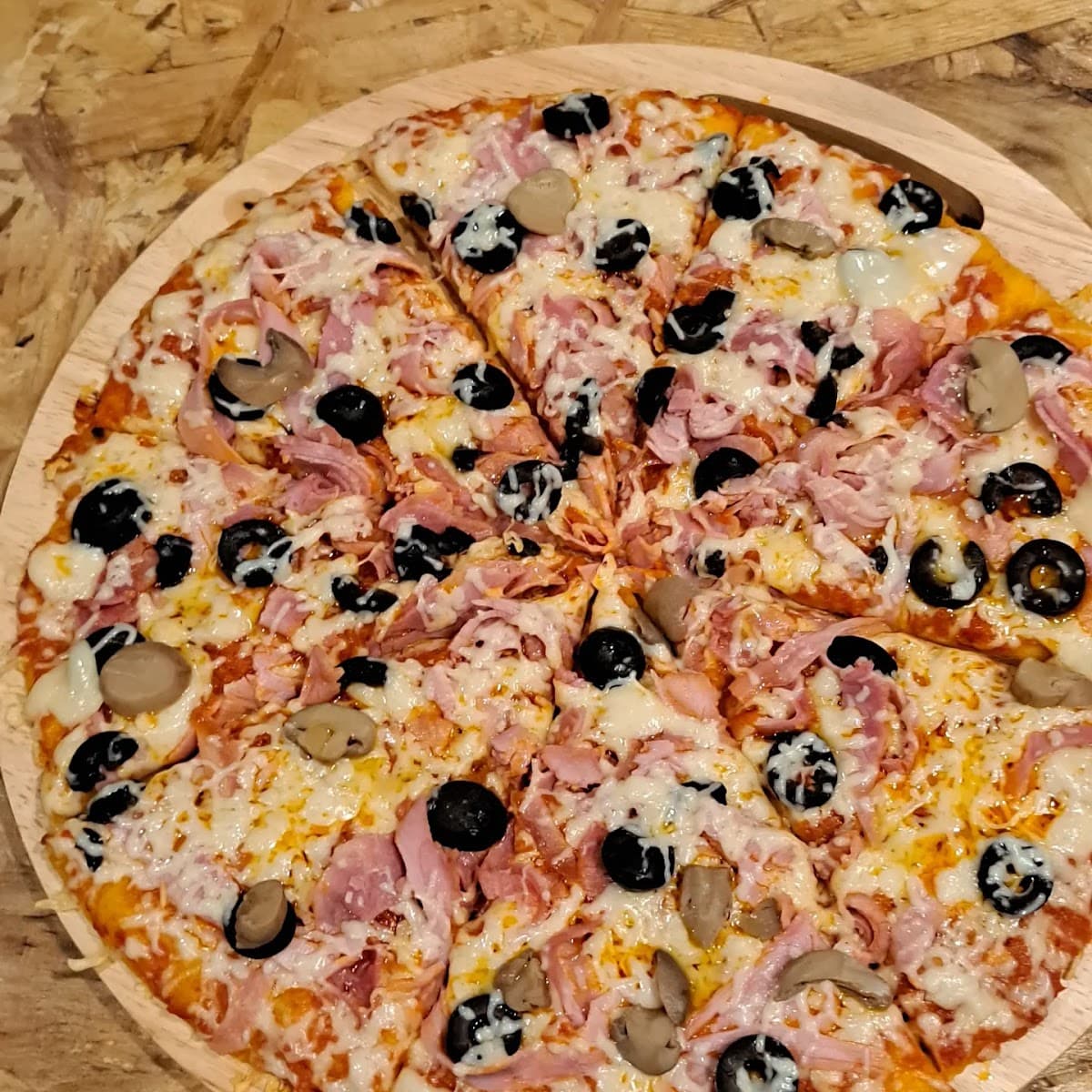 Livingstone Restaurant Bar Lounge