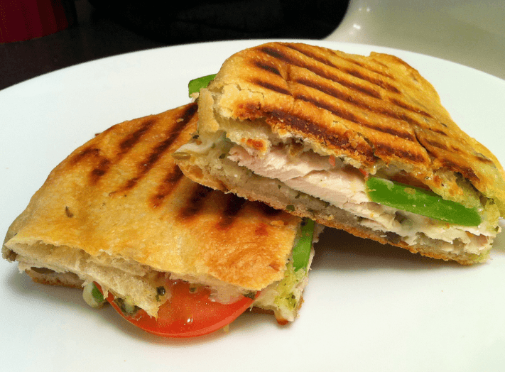 Panini au pain libannais